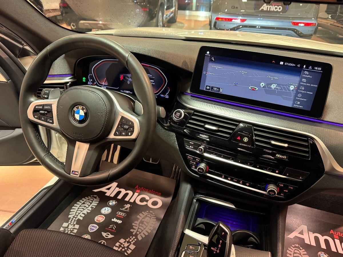 BMW Serie 5 520d xDrive Berlina Msport