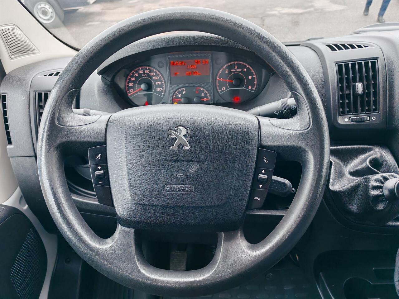 Peugeot Boxer 35 2.2 BlueHDi 140 S&S PLM-TA BOXATO