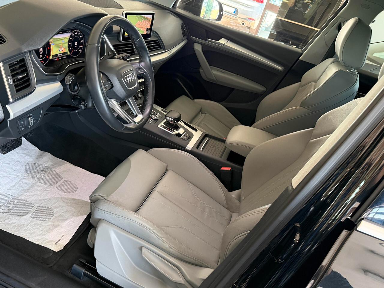 Audi Q5 Quattro 2.0 TDI 190 cv. S Tronic BUSINESS SPORT