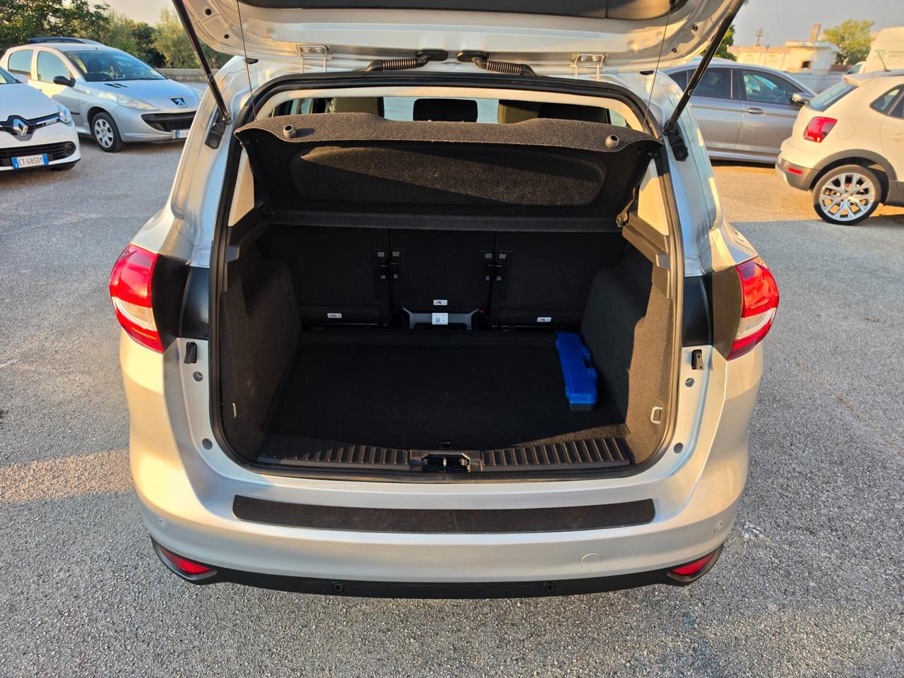 Ford C-Max 1.5 TDCi 120CV Business Edition