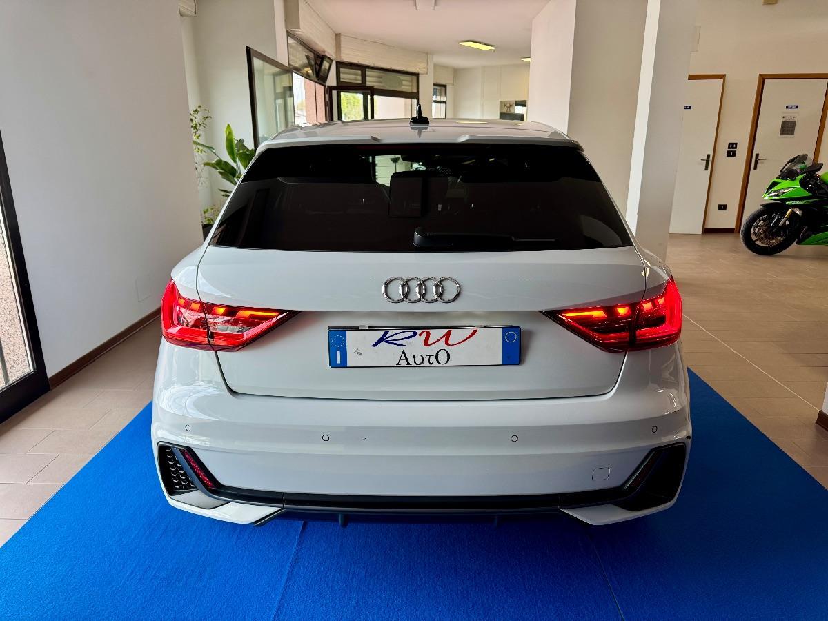 AUDI - A1 Sportback - A1 SPB 30 TFSI S line edition