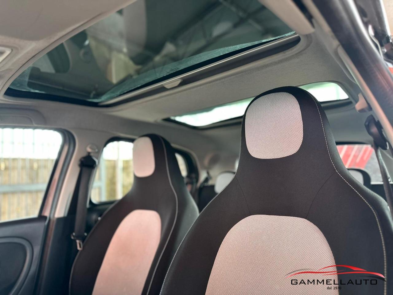 Smart ForFour 1.0 Passion 71cv Tetto Panorama
