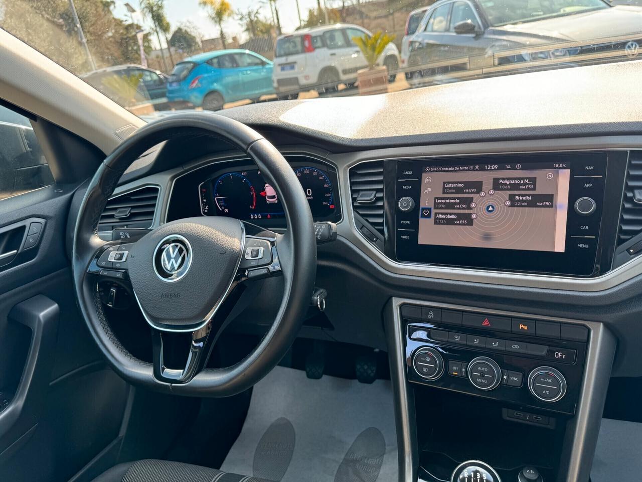 VOLKSWAGEN T-ROC 2.0 TDI 116CV COCKPIT NAVI LED