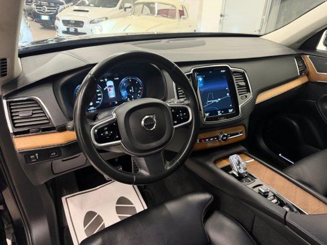 VOLVO XC90 B5 (d) AWD Geartronic Momentum//SERVICE VOLVO//