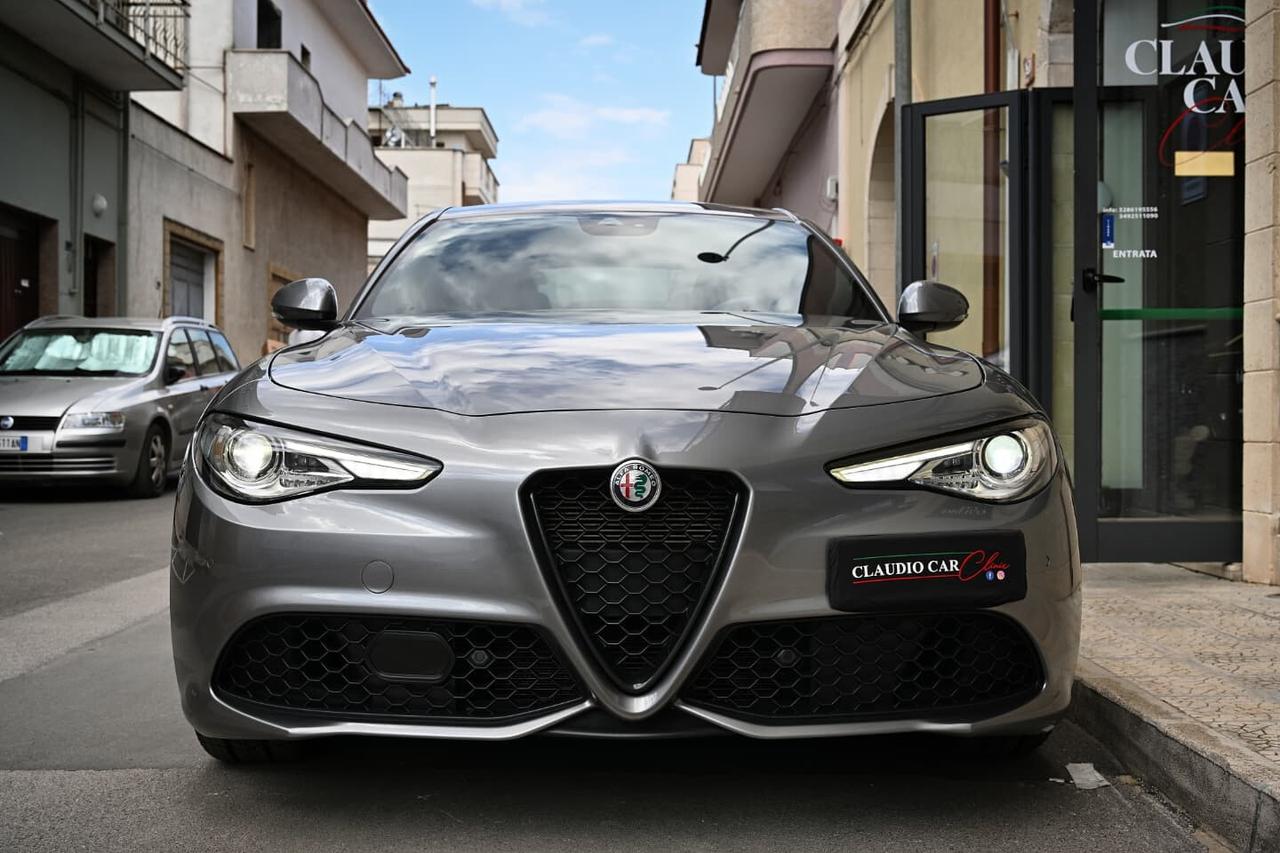 Alfa Romeo Giulia 2.2 Turbodiesel 210 CV AT8 AWD Q4 Veloce