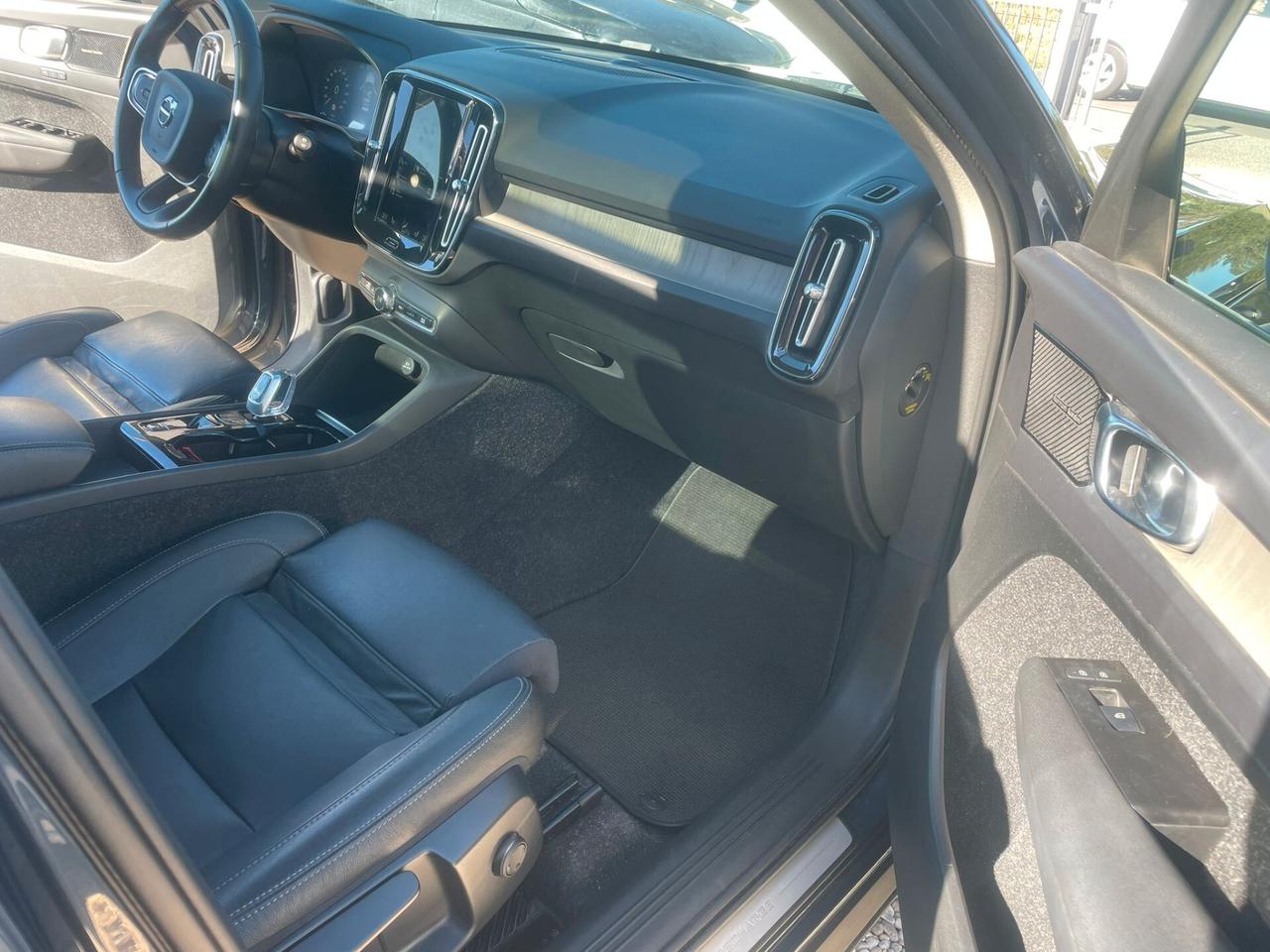 Volvo XC 40 Recharge Plug-in Hybrid AWD Inscription