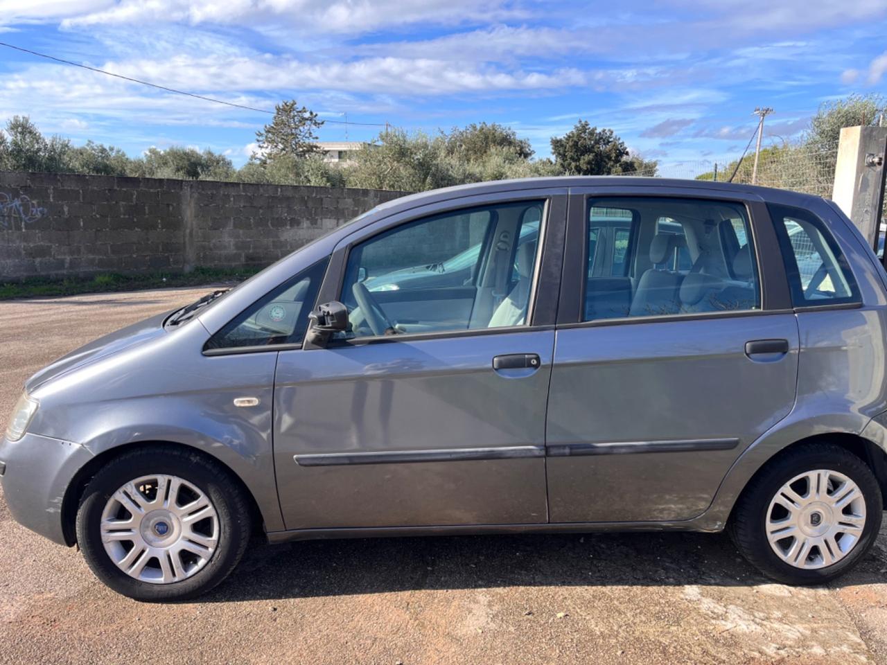 Fiat Idea 1.2 16V