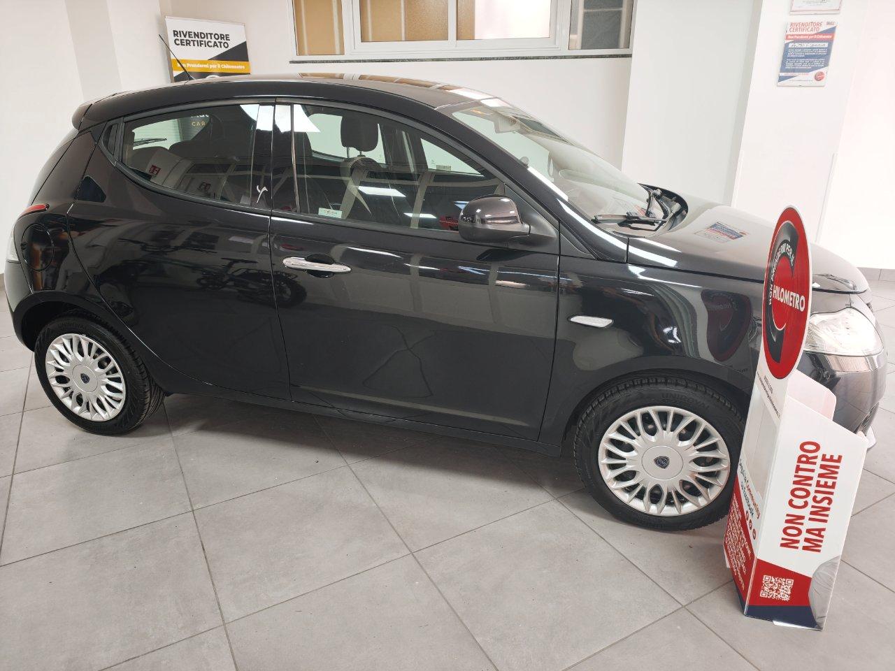 Lancia Ypsilon 5 Porte Ypsilon 1.2 Gold 69cv my16