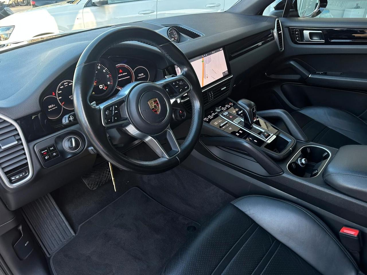 Porsche Cayenne Coupé 3.0 V6