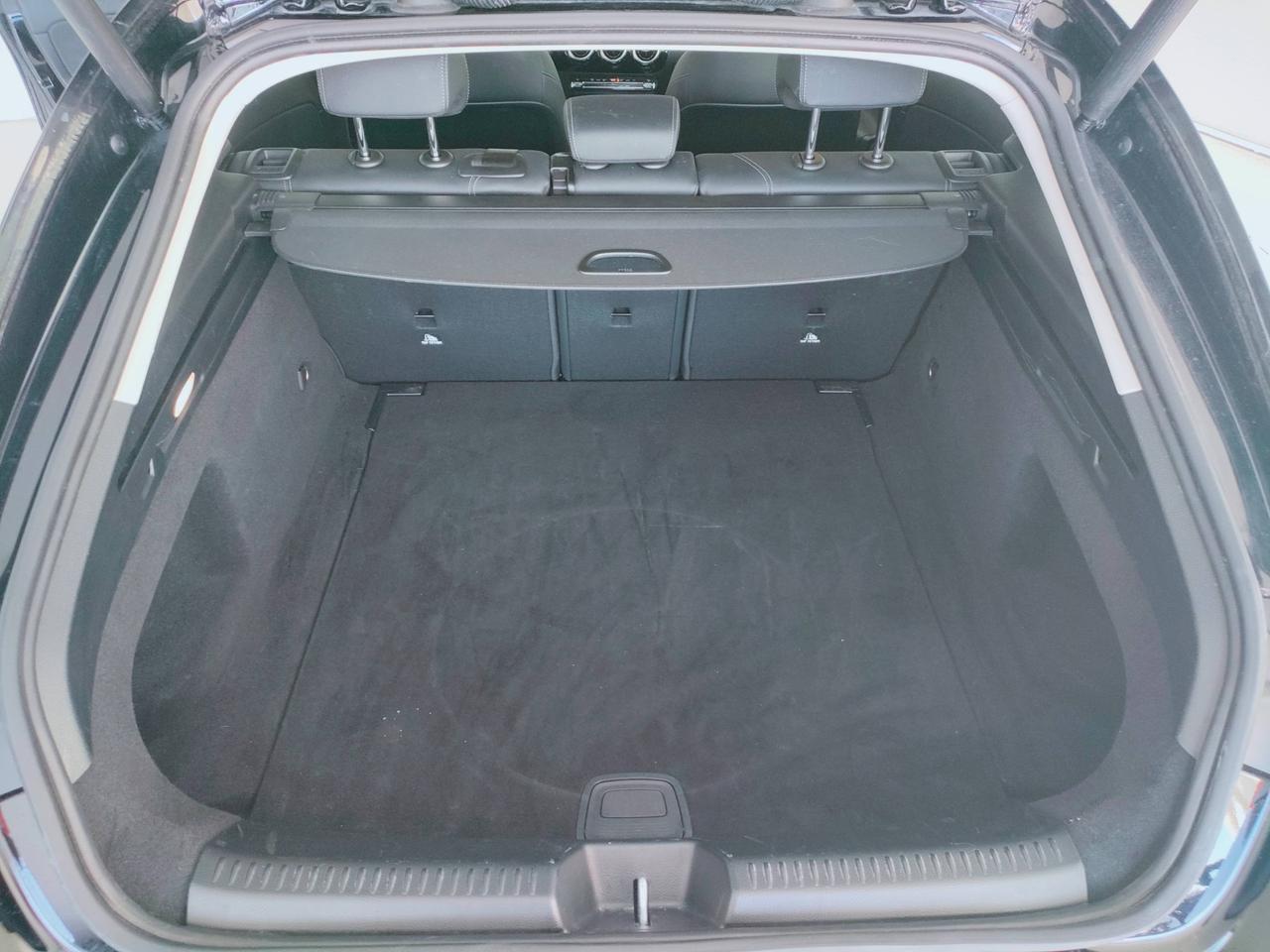 Mercedes-Benz CLA Sh.Brake - X118 2023 - CLA Shooting Brake 180 d Advanced auto