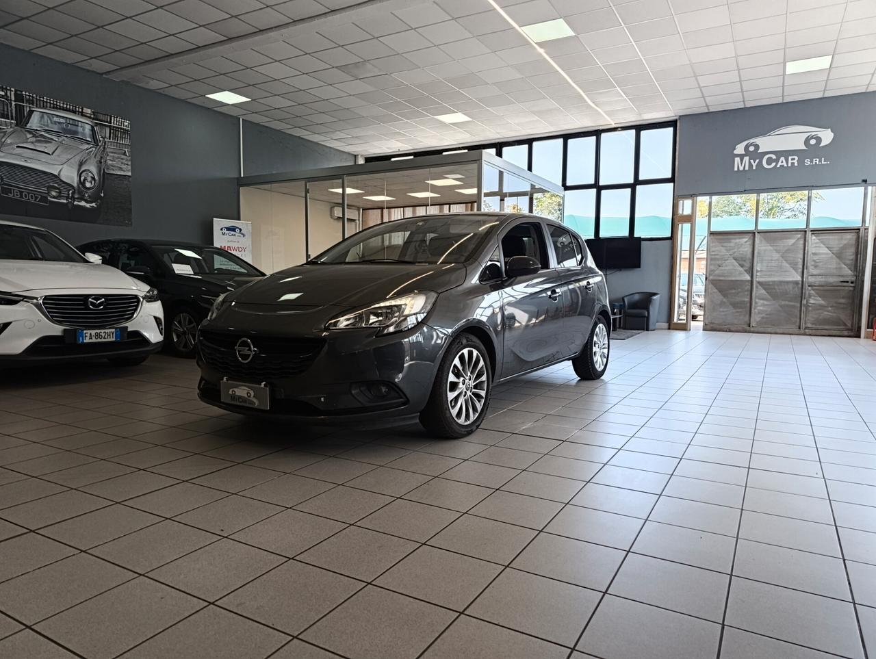 Opel Corsa Benz/GPL Manuale