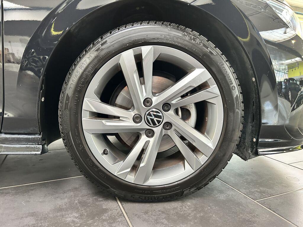 Volkswagen Golf 1.5 eTSI EVO ACT R-Line DSG