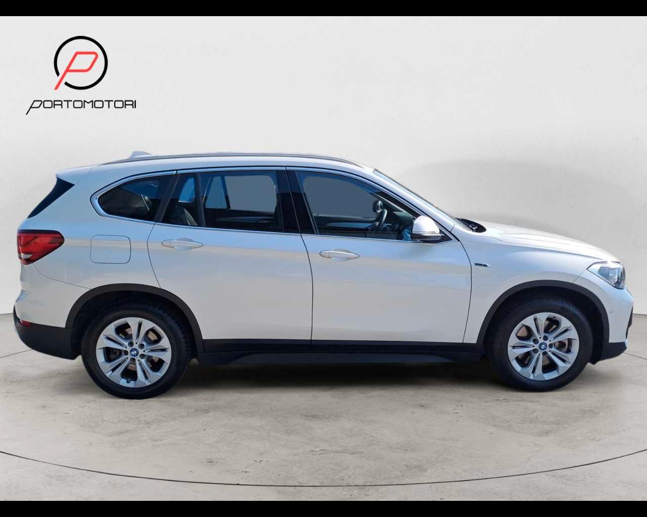 BMW X1 (F48) - X1 xDrive25e Business Advantage