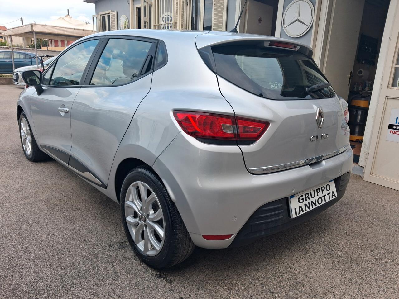 Renault Clio TCe 12V 90 CV GPL CASA MADRE NAVIGATORE GARANZIA 12 MESI CON CERTIFICATO DI CONFORMITA