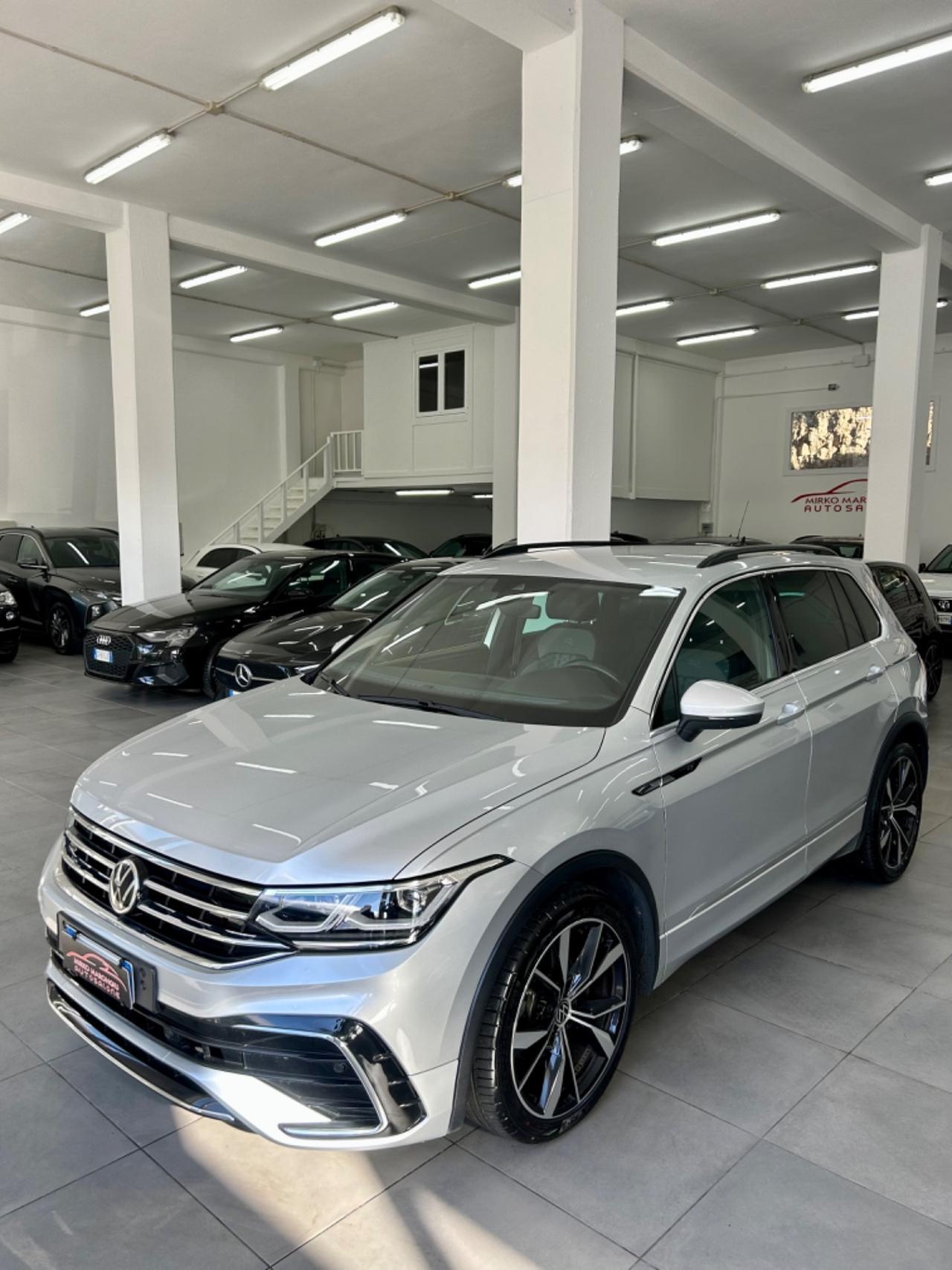 VW Tiguan 2.0 150 CV DSG R-Line FINANZIABILE