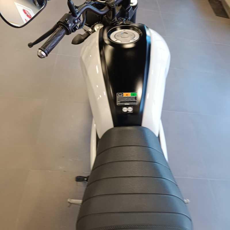 Yamaha XSR 125 - 2023