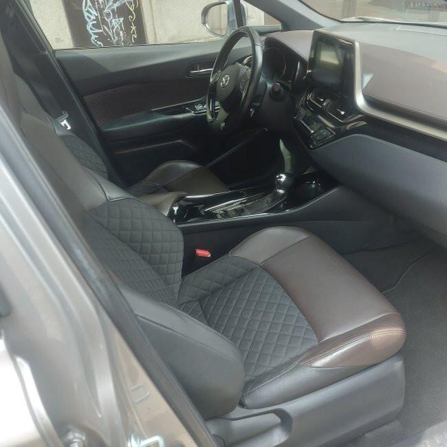 Toyota C-HR 1.8 Hybrid E-CVT Lounge