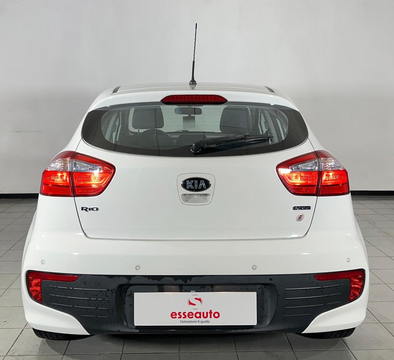 Kia Rio 1.1 CRDi 5p. Cool - ANCHE PER NEOPATENTATI!!