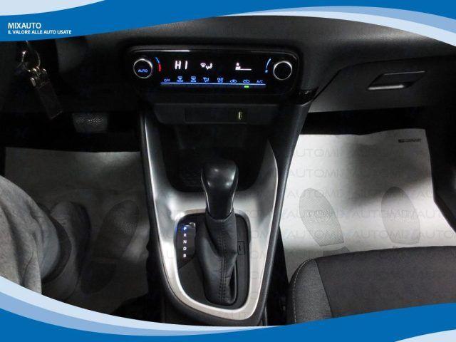 TOYOTA Yaris Hybrid 1.5 5 Porte Active AUT EU6