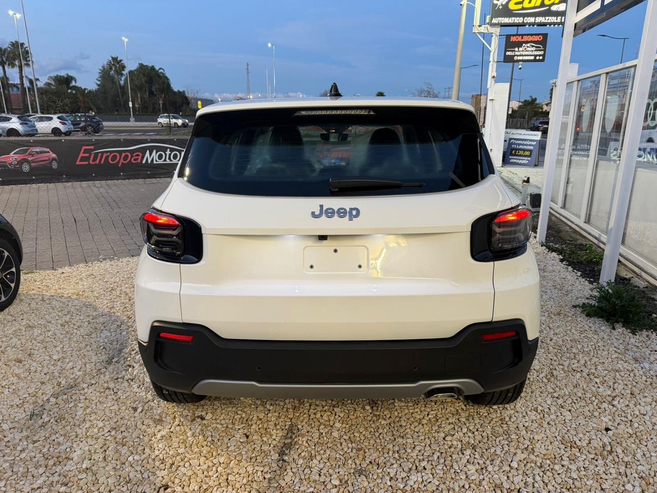 Jeep Avenger 1.2 Turbo 110 CV MHEV Altitude