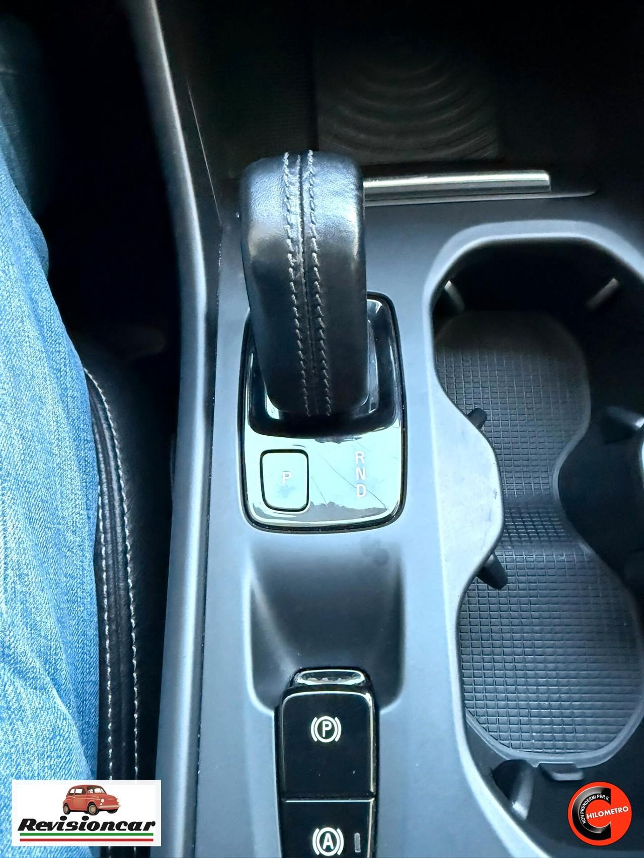 Volvo XC40 D4 AWD Geartronic Momentum