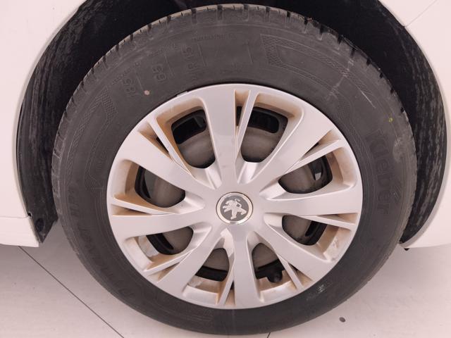 PEUGEOT 208 1.2 puretech Active s&s 82cv 5p neopatentati
