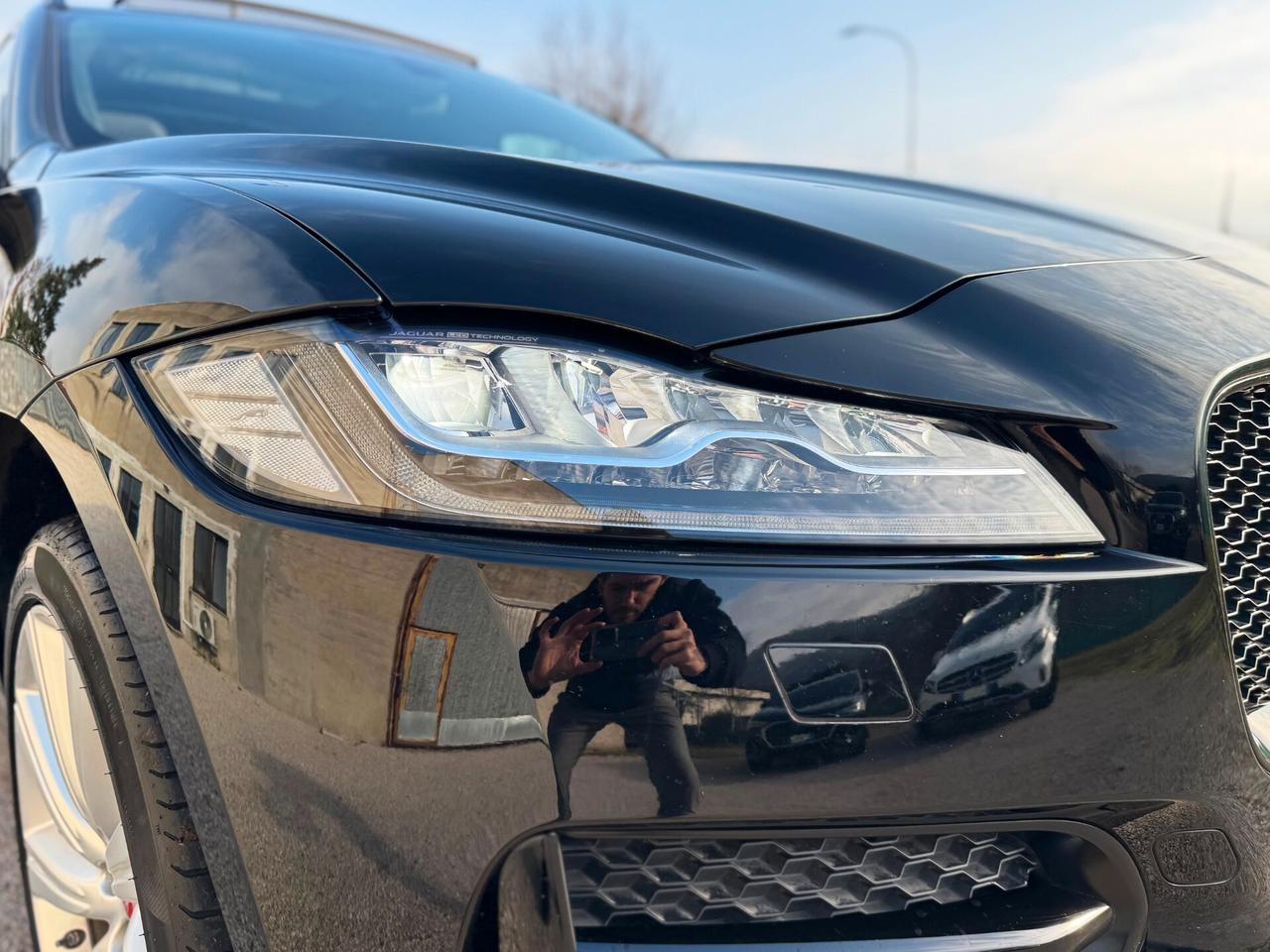 Jaguar F-Pace 2.0 R-Sport AWD 180cv my19 | PREZZO PROMO