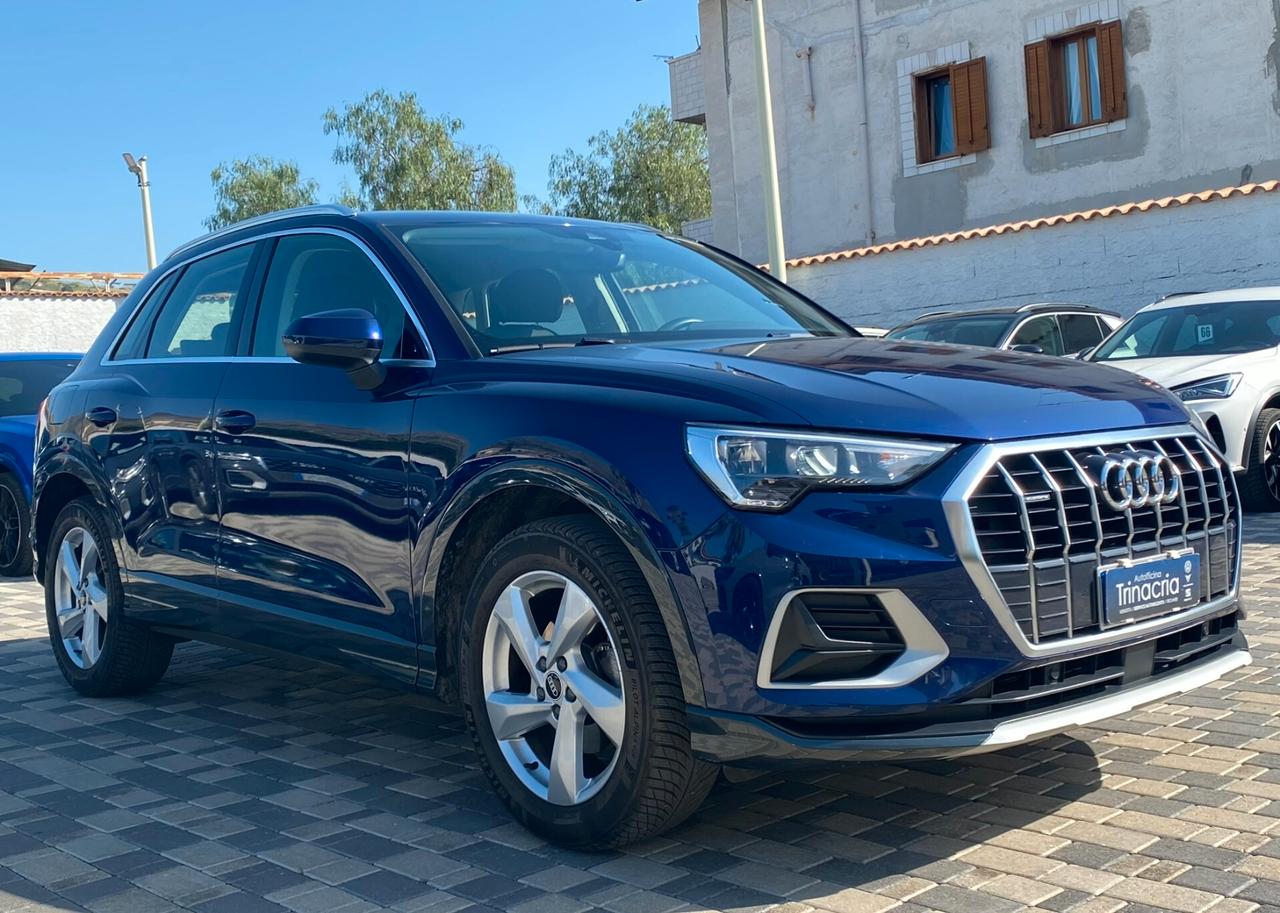 Audi Q3 Business Advanced 2.0 TDI 150CV s-tronic quattro 35