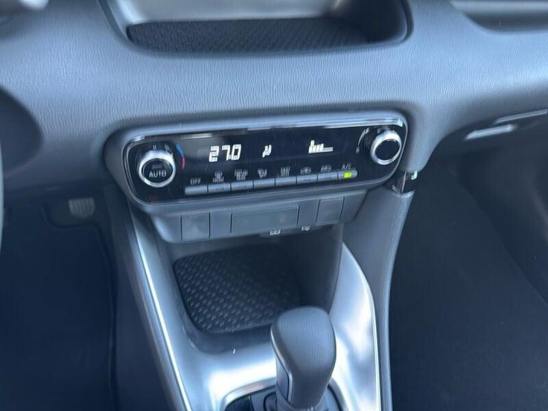 Toyota Yaris Yaris 1.5h Active