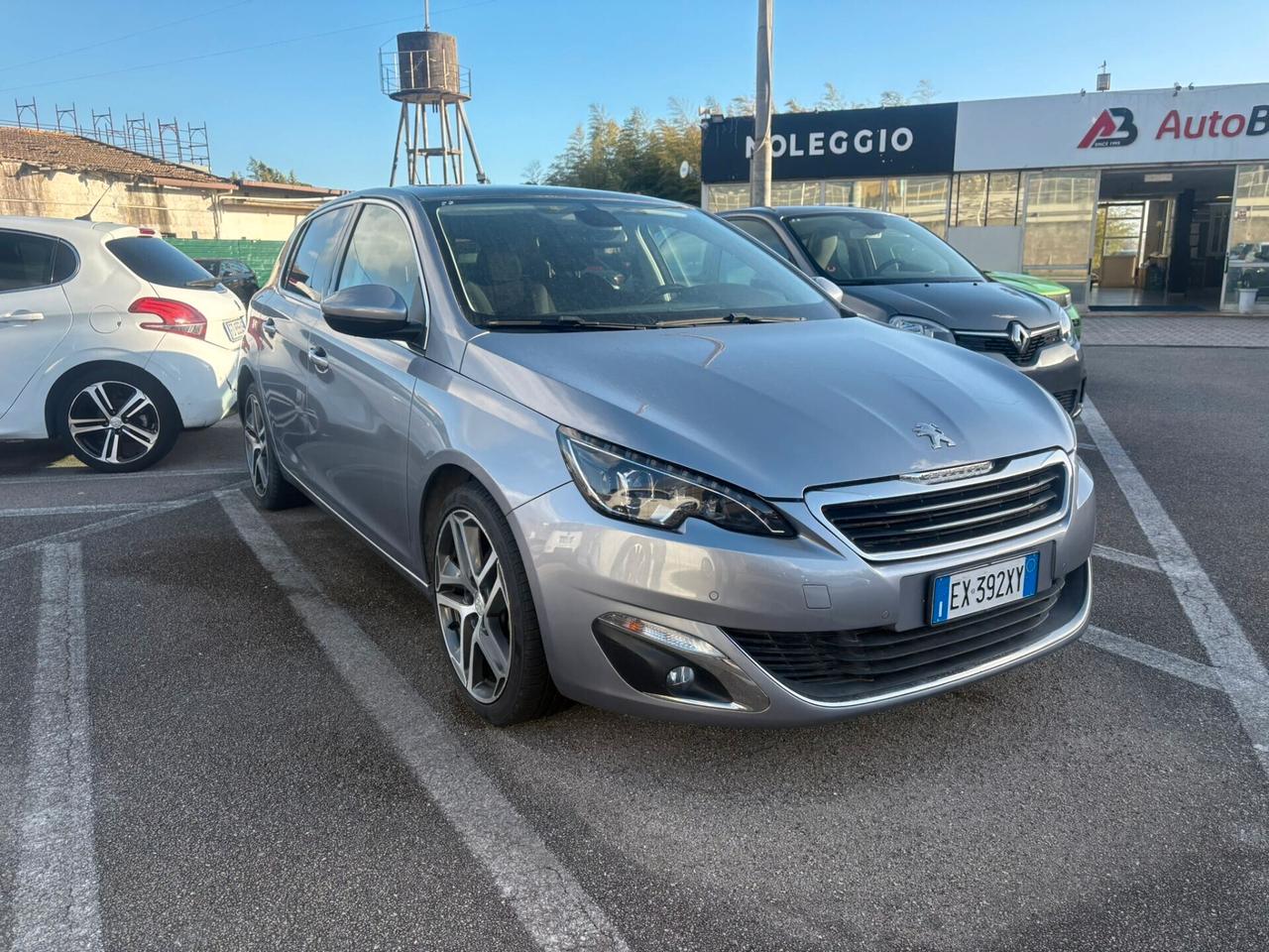 Peugeot 308 BlueHDi 120 S&S Allure