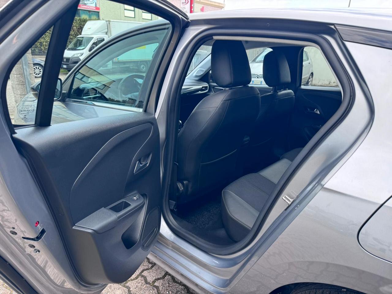 Opel Corsa 1.2 100 CV Elegance