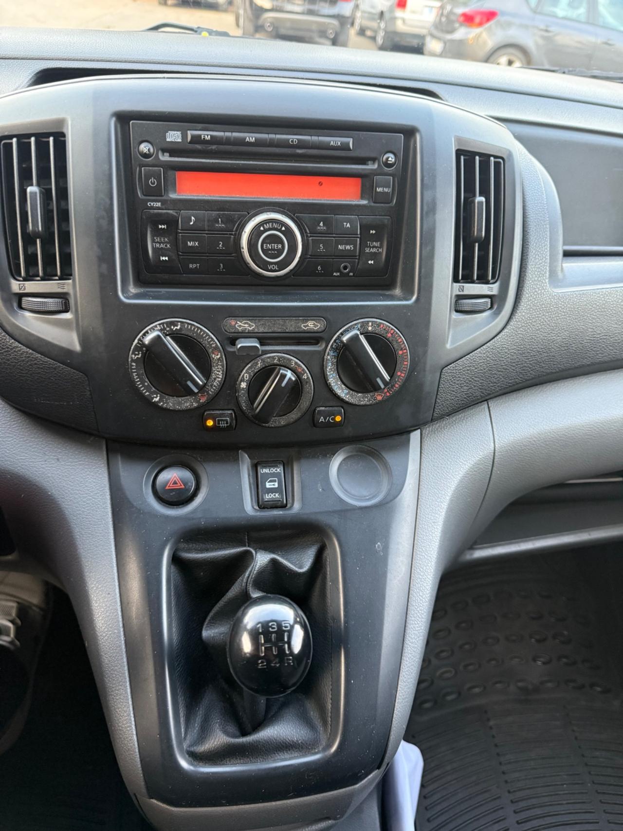 Nissan NV200 1.5 dCi 86CV Combi Efficient 5 posti