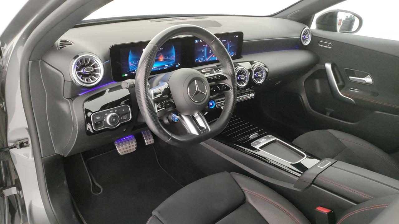 Mercedes-Benz A AMG 35 Premium AMG 4matic auto