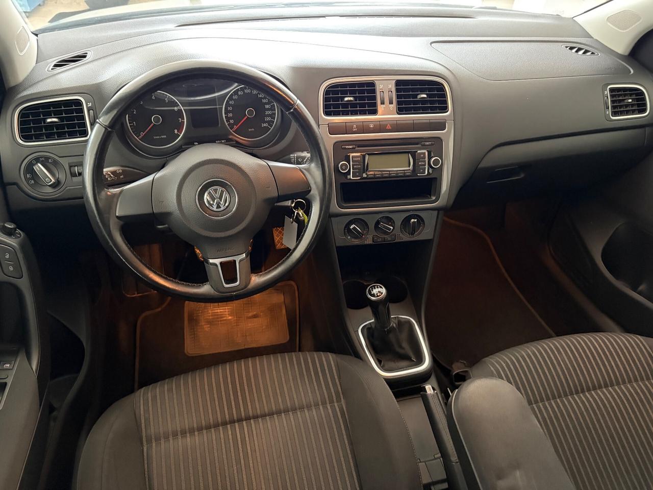 VOLKSWAGEN POLO 1.4 5 PORTE HIGHLINE