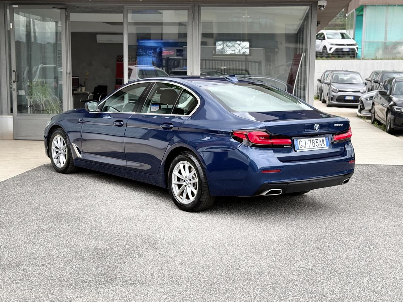 Bmw 520 Diesel 48V 190CV E6 - 2022