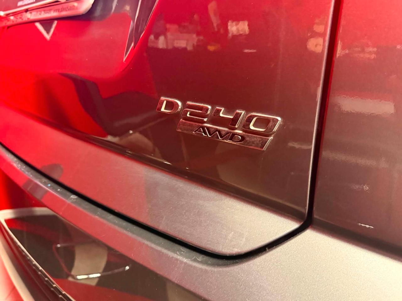 Jaguar E-Pace 2.0D 240 CV AWD aut. SE