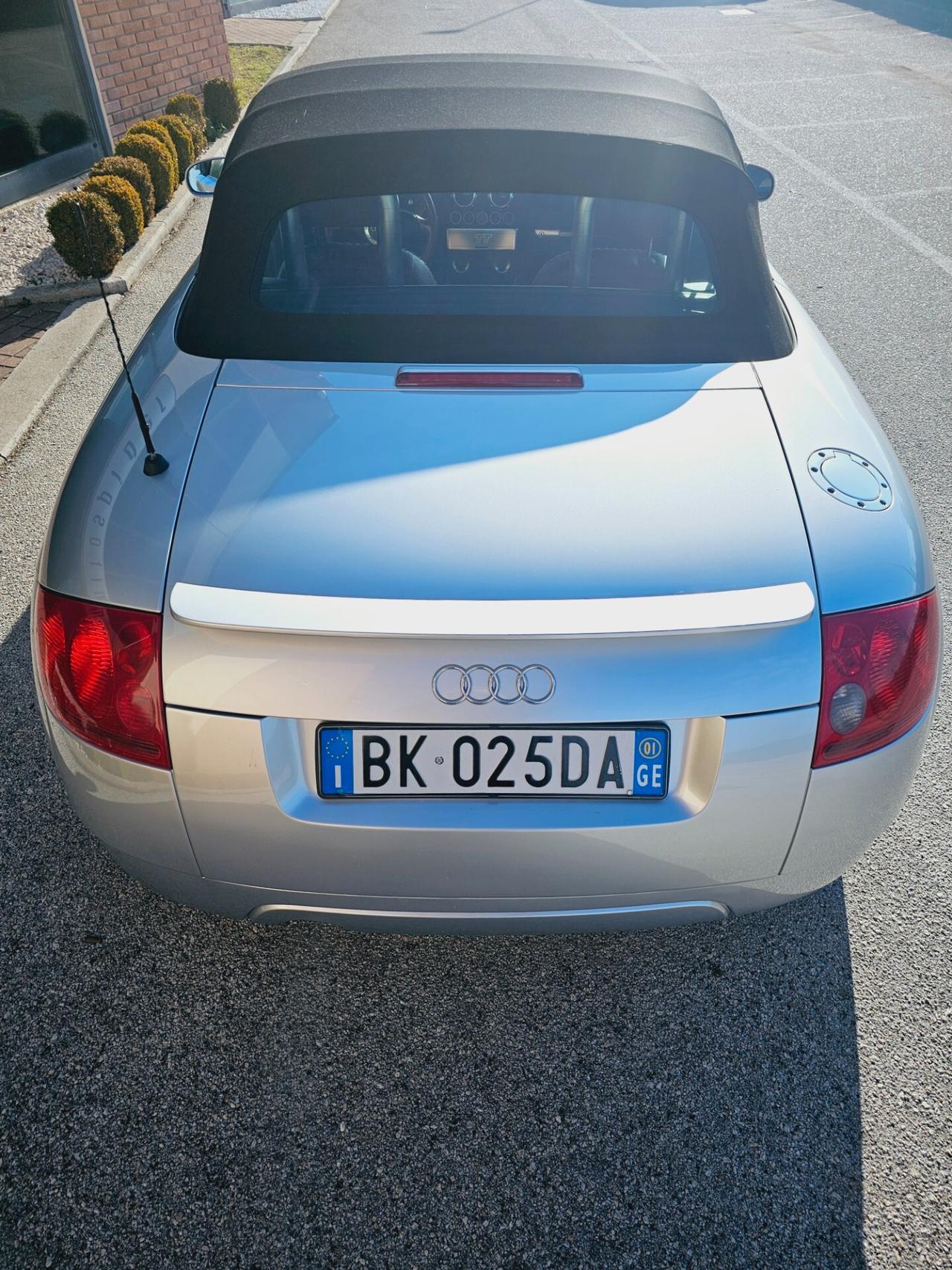 Audi TT Cabrio 1.8 T 20V 179 CV cat