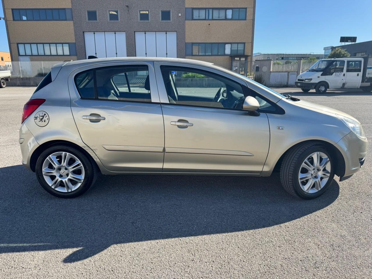 Opel Corsa 1.3 CDTI 75CV 5 porte Cosmo