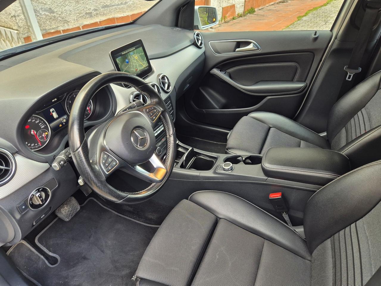 Mercedes-benz B 180 d Automatic Premium