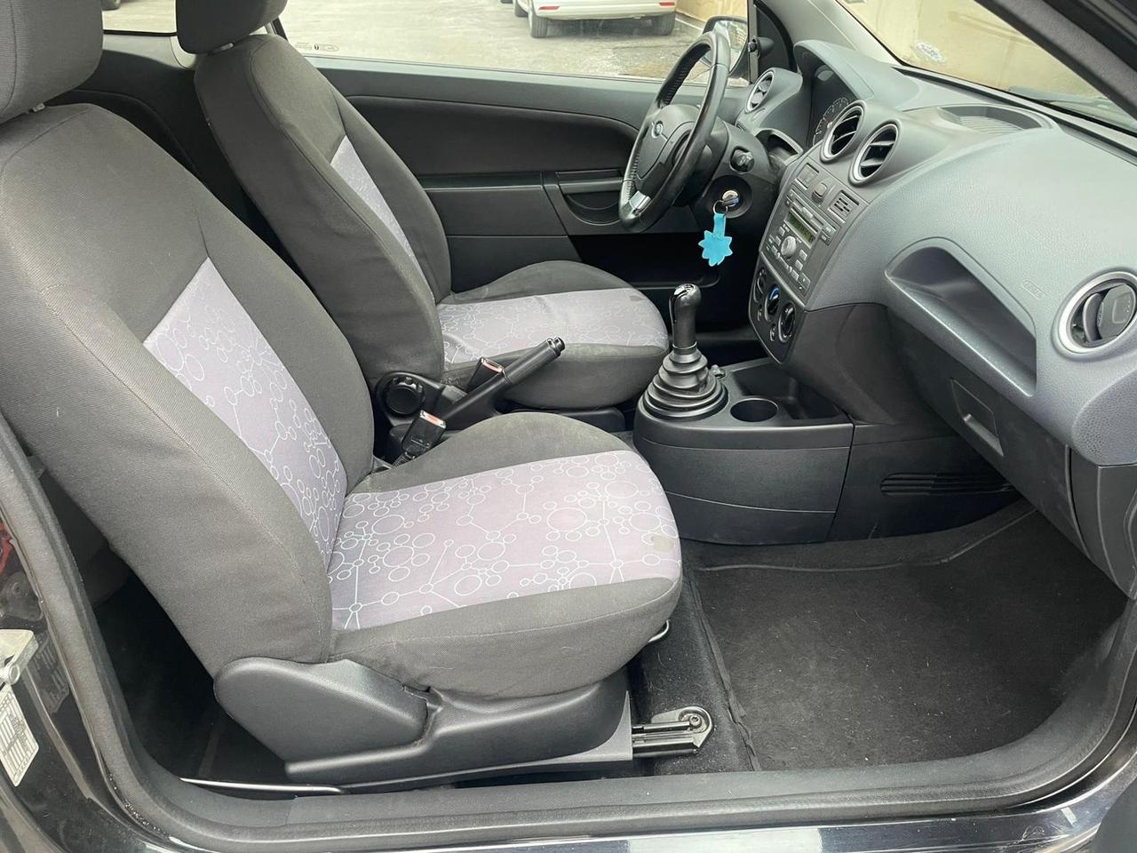 Ford Fiesta 1.2 16V 3p. Ghia - Neopatentati - Unico Proprietario