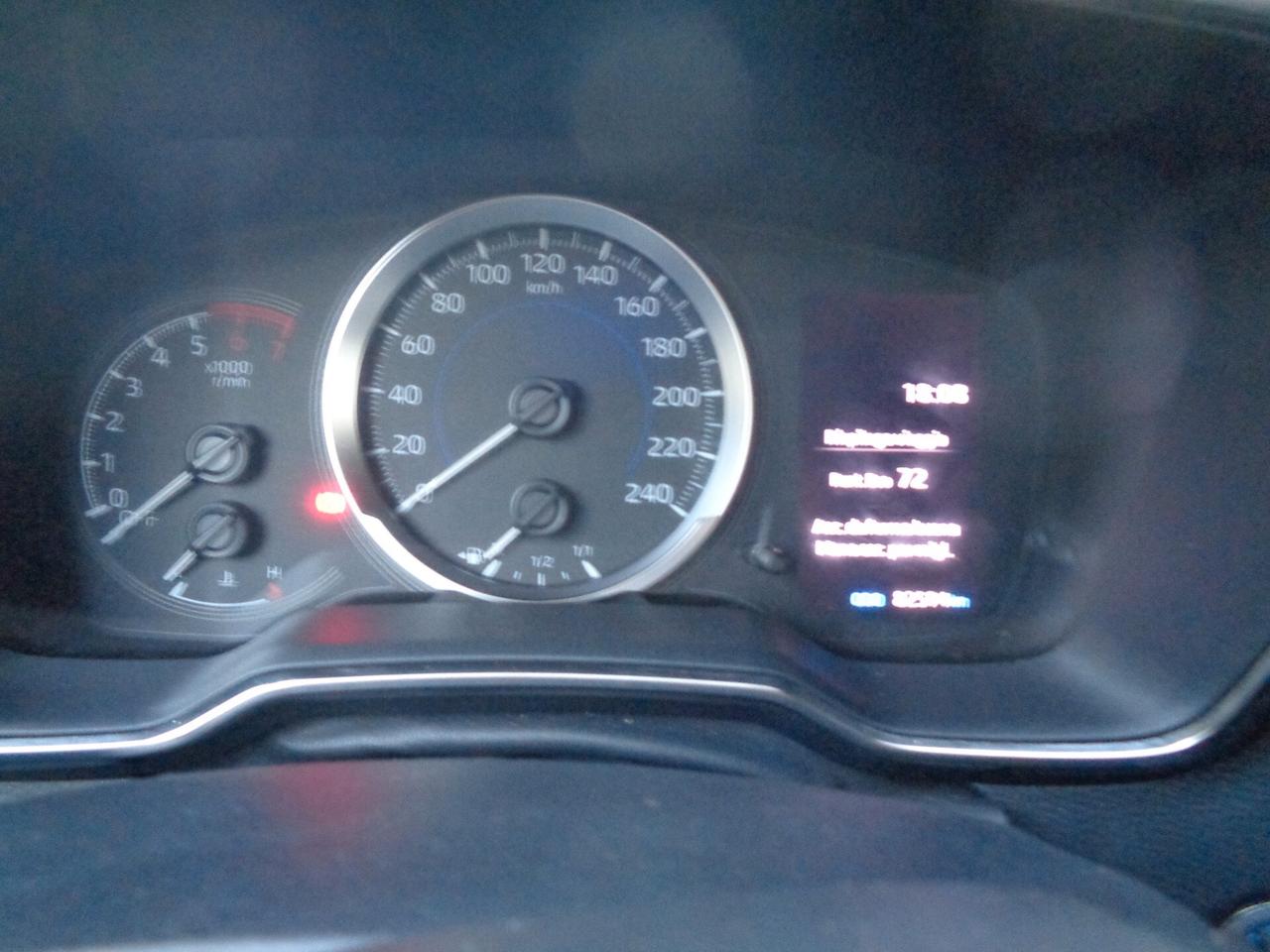 Toyota Corolla Touring Sports 1.8 Hybrid Business