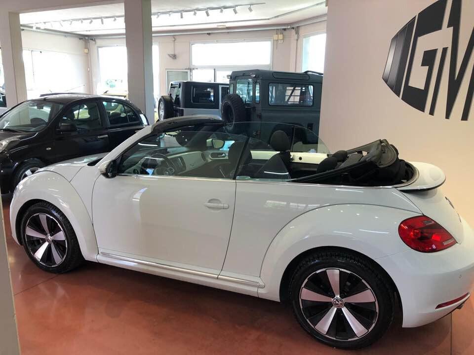 Volkswagen Maggiolino Cabrio 2.0 TDI Design