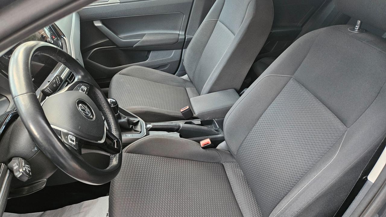 Volkswagen Polo 5p 1.0 evo Comfortline 65cv CLIMA AUT-CARPLAY