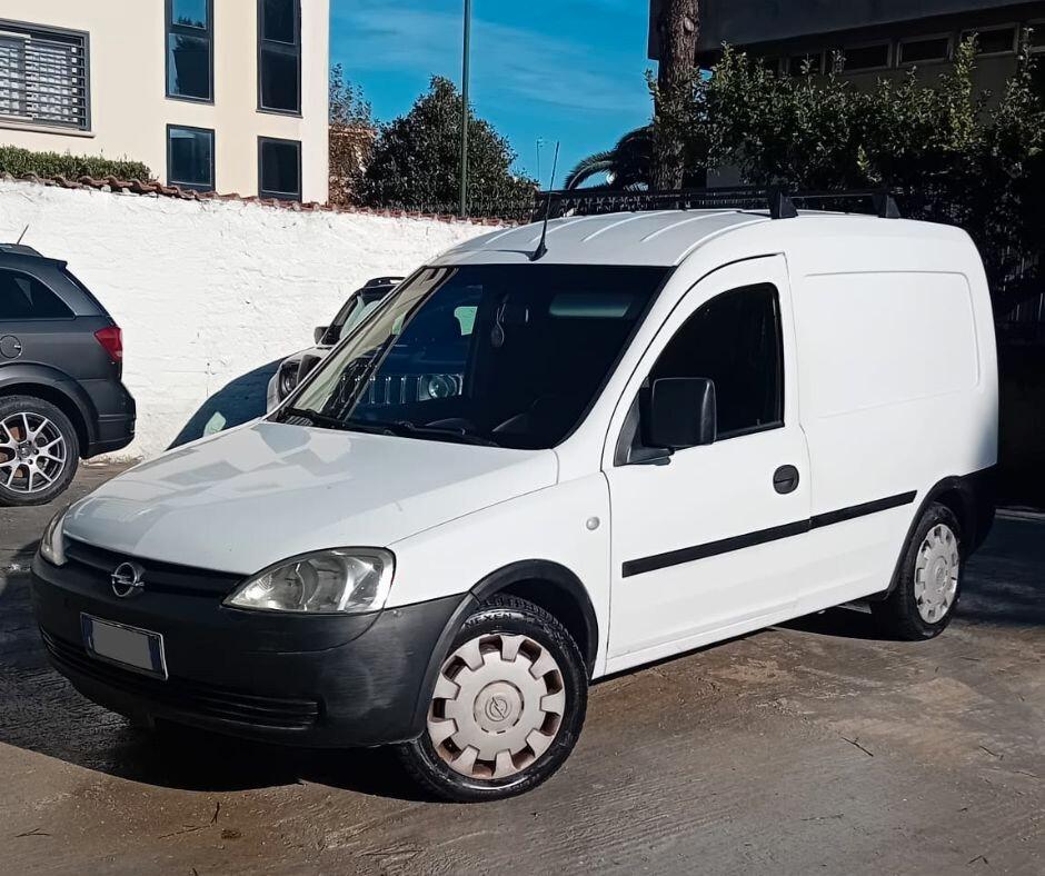 Opel Combo C Van benzina/metano