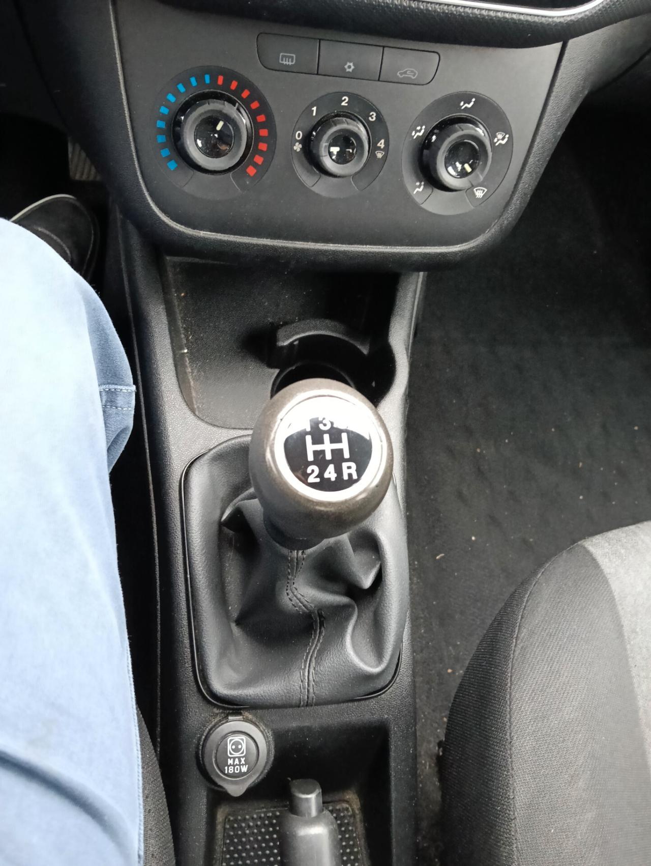 Fiat Punto Evo 1.3 Mjt 85 CV DPF 5 porte S&S Dualogic Dynamic