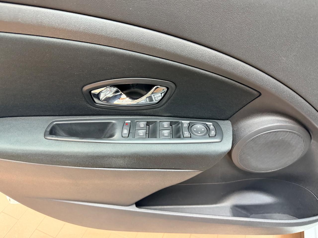 Renault Mégane 1.5 dCi 110cv Gancio Traino