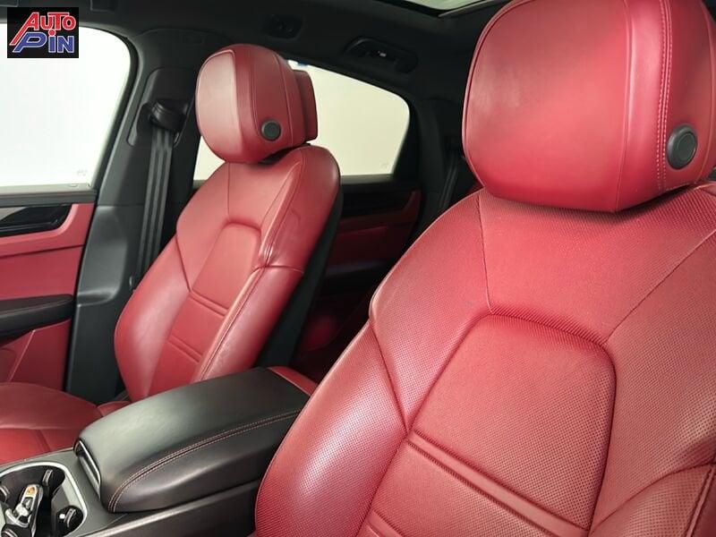 Porsche Cayenne 3.0 V6 E-HYBRID Coupè