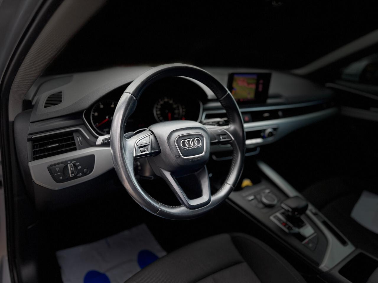 Audi A4 Avant 2.0 TDI 150 CV S tronic Sport