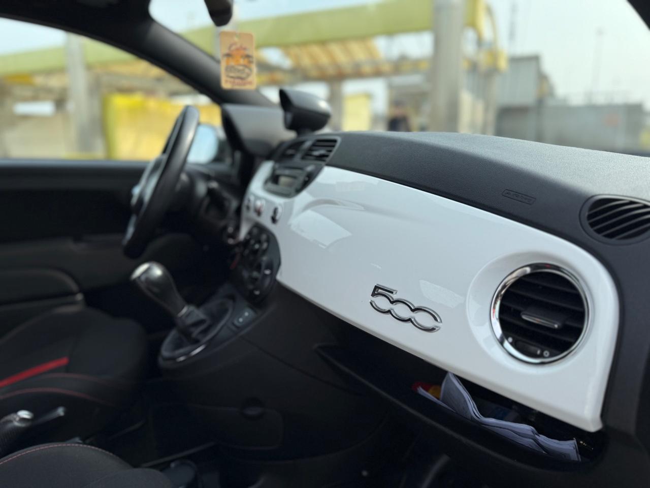 Abarth 500 1.4 Turbo T-Jet Custom