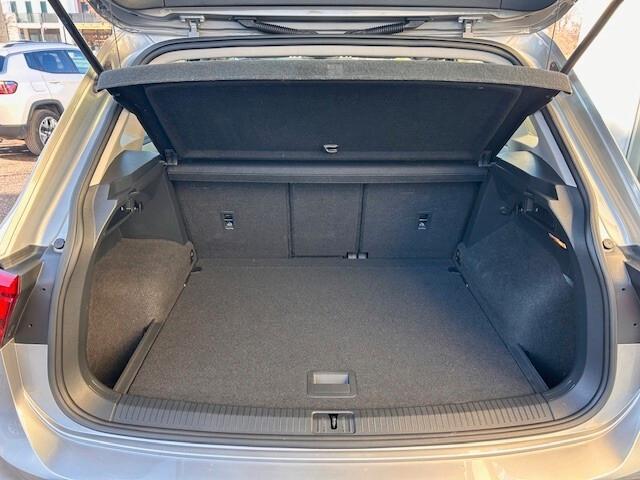 Volkswagen Tiguan 2.0 TDI SCR DSG R-LINE 150 CV